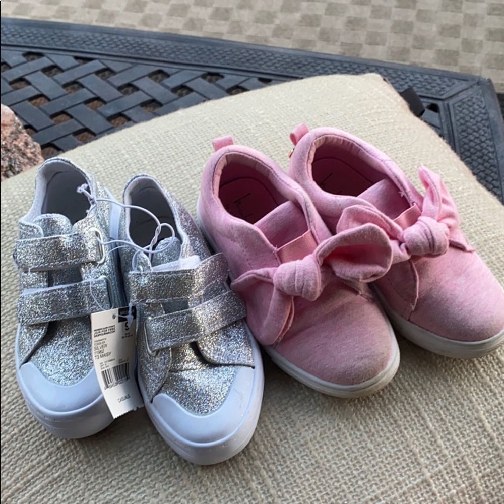 Girls size 9 1 pair sliver and 1 pair pink